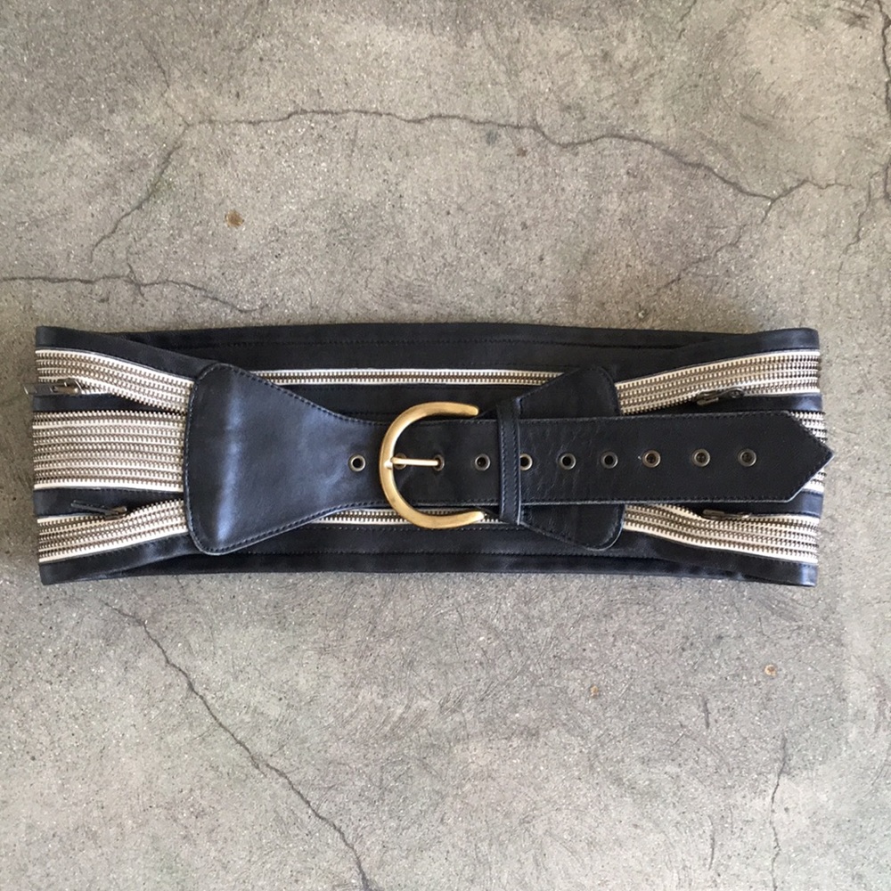 Amazing 1960’s vintage leather belt